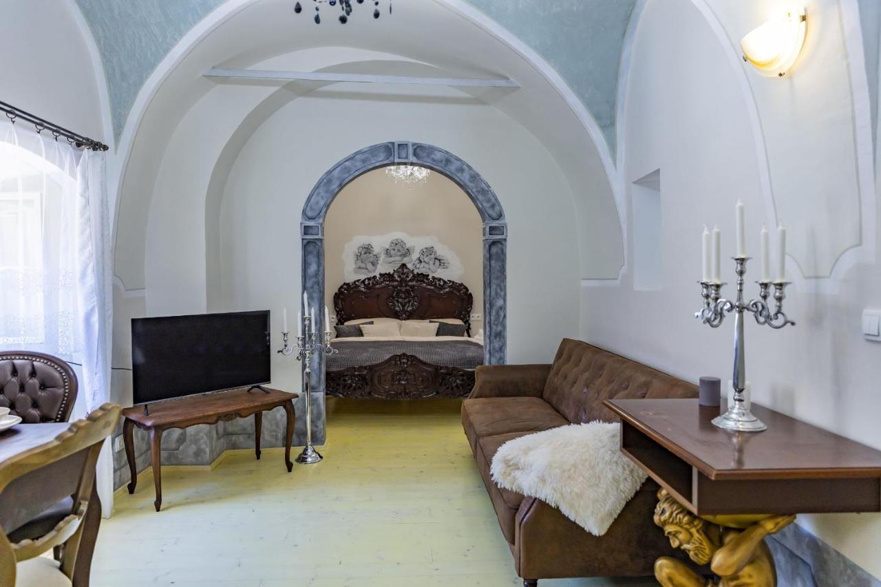 Apartman Charlotte V Dome So Studnou Na Streche Banská Štiavnica Zewnętrze zdjęcie